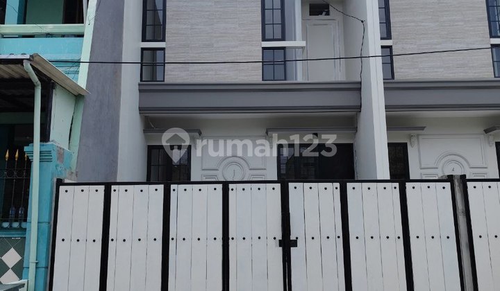 Jual Rumah Baru Dekat Raya Merr,ubaya,tol Tambak Sumur
