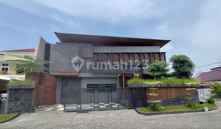 Jual Rumah Mewah Manyar Kertoadi Dekat Araya,pakuwon City,kertajaya Indah,its