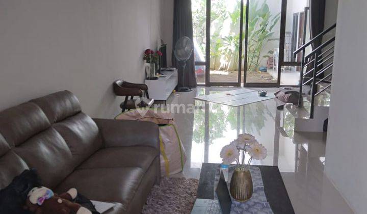 Dijual Rumah New Bagus Terawat Modern Minimalis Di Tenggilis 2