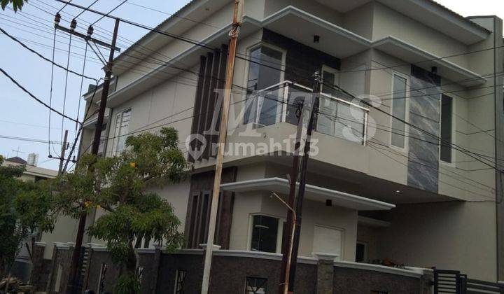 Dijual New House Sutorejo Dekat Galaxy Mall 2 Lantai 2