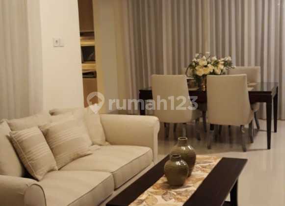 Dijual Rumah Semi Furnish Siap Huni 2 Lantai di Pakuwon City 2