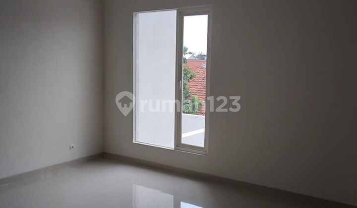 Jual Rumah Baru Medokan Asri Dekat Upn 2