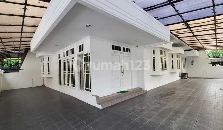 Di Sewa Rumah Pluit Jakarta Utara