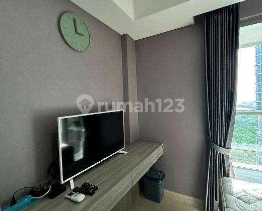 Di Sewa Apartemen Gold Coast Pik. 2