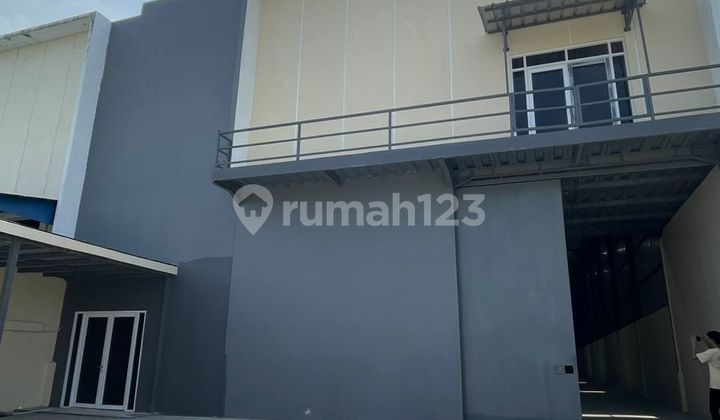 Di Sewa Gudang Laksana Tsngerang