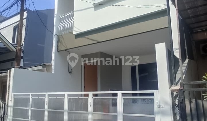 Jual Rumah Baru 2 Lantai di Bcs Luas Tanah 5 X 15 , Hadap Timur, Harga Nego