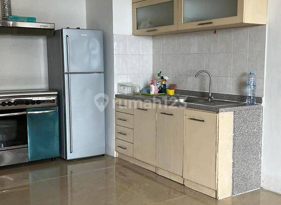 Apartemen Paladian Park 1 Kamar Tidur Luas 69m2 Furnished Sudah Renovasi 2