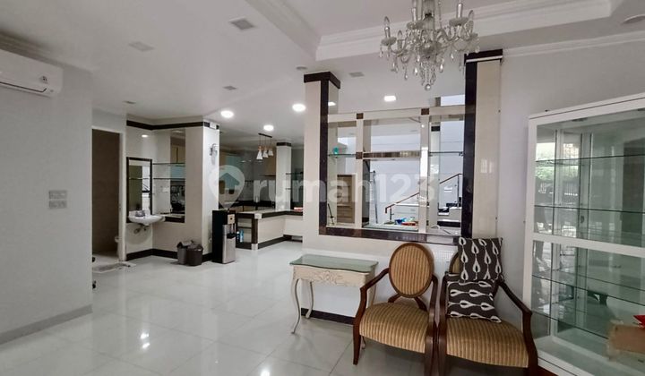 Jual Cepat Rumah Minimalis 9x17m² di Gading Kirana, 2,5 Lt, SHM 