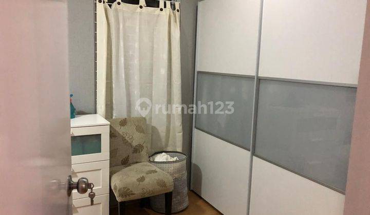 Desain Unik Dapur dan Toilet Jumbo Apartemen Gading Mediterania Residence 3 Kamar Tidur Bagus Semi Furnished 8