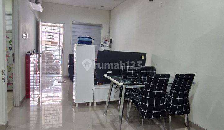 Rumah Siap Huni Komplek Favorit Uk 6 X 13 Row 1 Mobil Lokasi Strategis 1