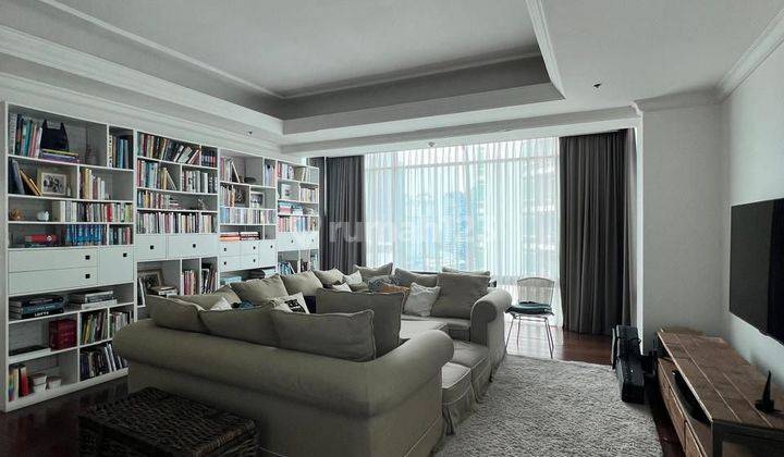 Apartemen Lux LANGSUNG HUNI lantai kayu usia 100 th di Four Seasons Residences Jakarta Selatan