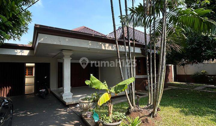 Jarang Ada ! Jual Rumah dengan Lingkungan Tenang dan Asri LT 676m2  di kawasan Elite Menteng  1