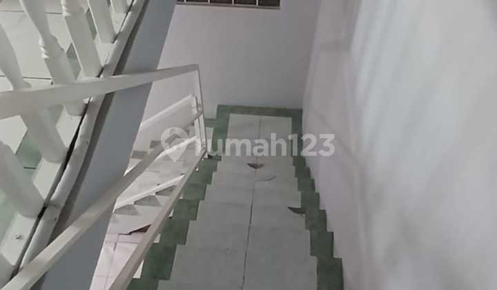 Jual Cepat Rumah Siap Huni 2 Lantai di Bea Cukai - 4+1 KT, Harga Nego! Jual Cepat Rumah Siap Huni 2 Lantai di Bea Cukai - 4+1 KT, Harga Nego!