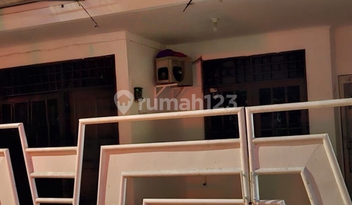 Disewakan Rumah Standar 1,5 Lantai di Bcs - Siap Huni dengan Luas Tanah 7 X 15 Disewakan Rumah Standar 1,5 Lantai di Bcs - Siap Huni dengan Luas Tanah 7 X 15