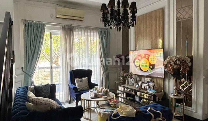 Dijual Rumah Mewah dengan Kolam Renang di Komplek Elite Bilymoon Siap Huni LT 280M2