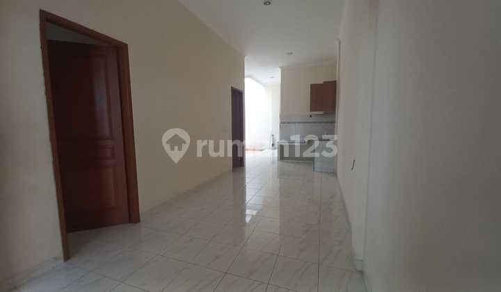 Dijual Rumah Siap Huni di Kelapa Molek LT 6 x 17  dengan Lokasi Strategis & Bebas Banjir!  2