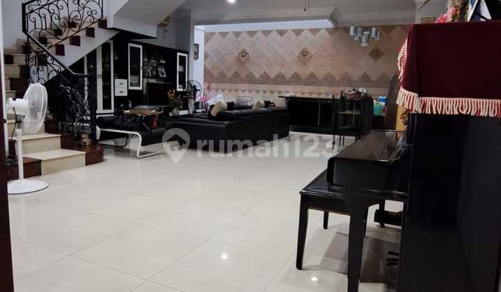 Jual Cepat Rumah Siap Huni 2 Lantai di Paradise, LT 180 | LB 260 | Harga Nego