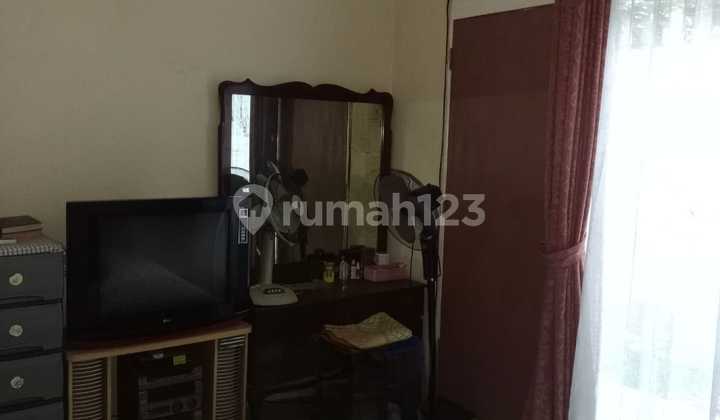 Price Drop! Charming Tropical House in Kayu Putih – Spacious Yard, Strategic Location, Only 9m Negotiable! 2