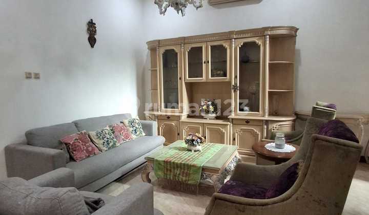 For Sale Quick Move-In Ready House Fully Furnished | Gading Elok Barat | Land Area 162 | Building Area 260 | 5.5M Slightly Negotiable