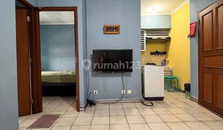 Sewa Murah Apartemen Gading Mediterania Residence Standar Rapih Full Wallpaper  1