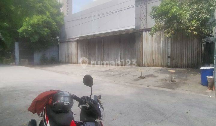 Ruang Usaha 2269 m HGB Ex Showroom Mobil Di Jakarta Pusat  1