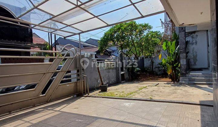 For Rent Rumah 2 Lantai Petukangan Jakarta Selatan  2