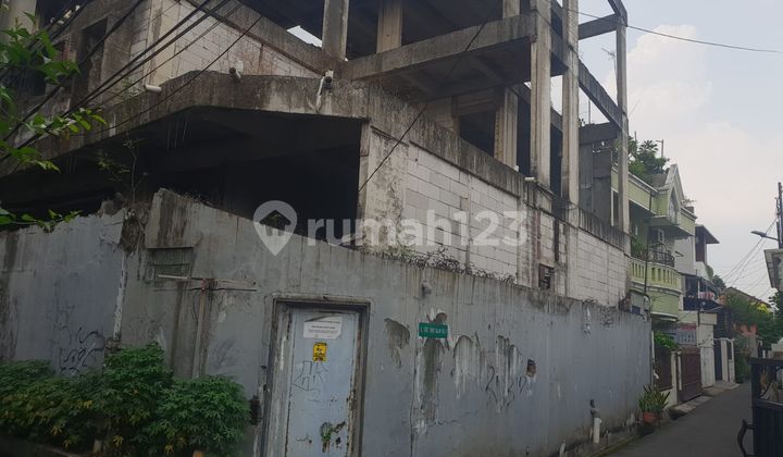 Rumah ni 3 lantai kondisi rumah setengah jadi 