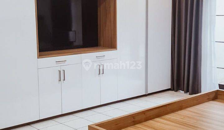 Rumah Bagus Unfurnished SHM di Gegerkalong, Bandung 2