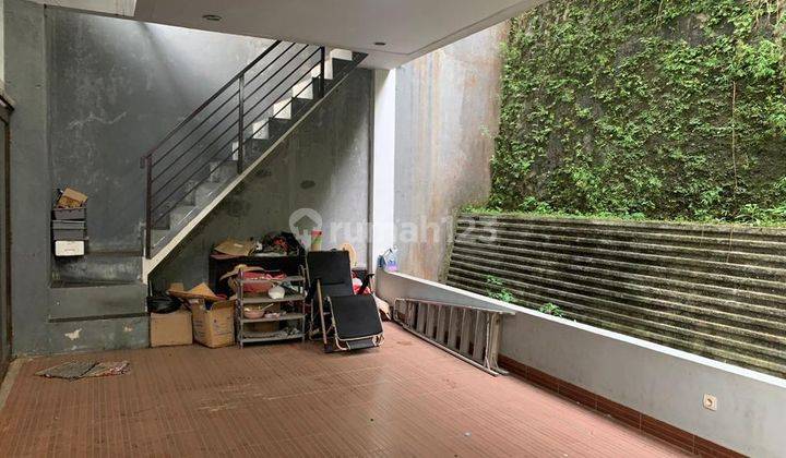 Rumah Bagus Unfurnished SHM di Awiligar, Bandung 2