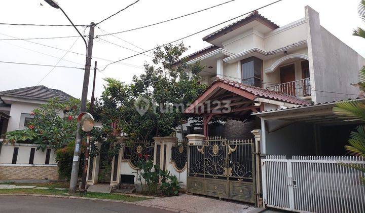 Rumah Cantik 2 Lantai di Griya Loka BSD  2