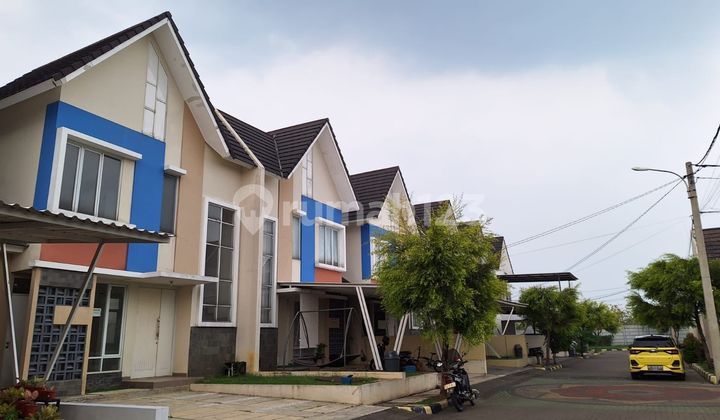 Rumah Cantik Minimalis di Bukit Cimanggu City 2