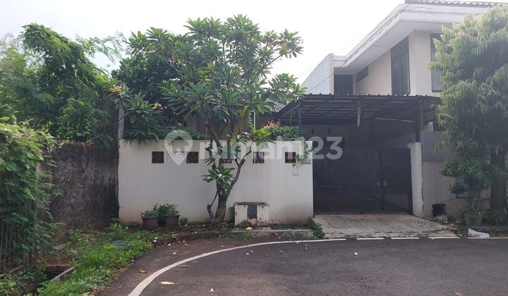 Rumah Cantik di Komplek Billy Moon Pondok Kelapa