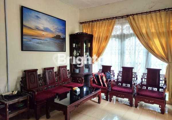 Di Sewakan Rumah Lantai 1 Dengan Halaman Luas Cocok Untuk Kantor 2