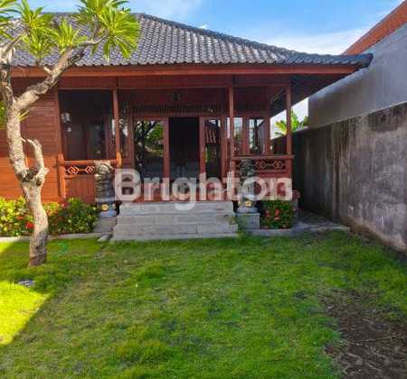 Rumah Semi Villa di Jl Tukad Batanghari