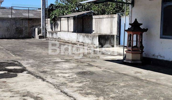 GUDANG BESAR DENGAN  PARKIR LUAS LOKASI STRATEGIS 2