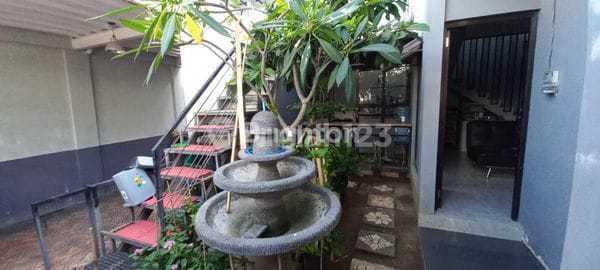 Modern Minimalist Tropical House Strategic Location Pemogan South Denpasar 2