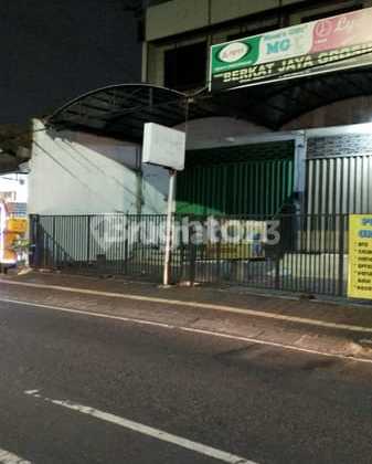 Dijual / Disewakan Ruko 3 Lantai - Jalan Utama Setiabudi