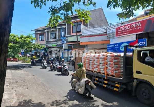 Strategic Property for Sale, Ideal for Investment: Building Material Store, House, Shop House, Warehouse, and Vehicle, Located in Sidakarya, Denpasar.