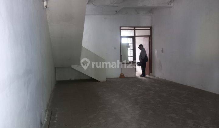 Ruko 2 lantai siap pakai, taman kopo indah 2 2