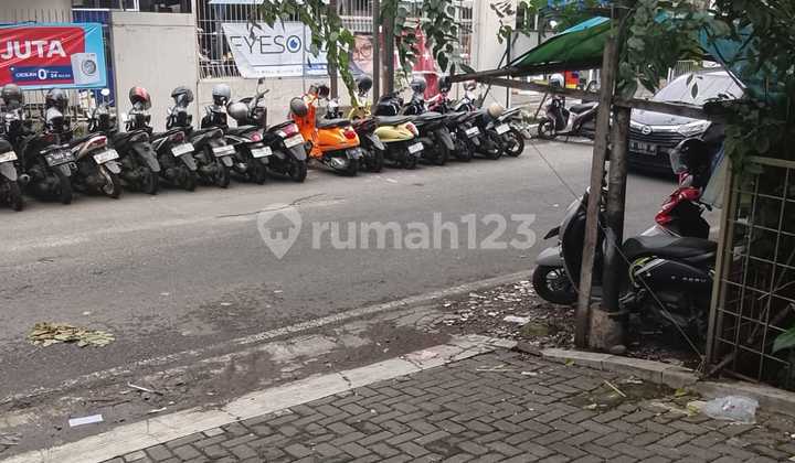 Ruko Depan Queen City Mall, 2 Lantai, SHM, di Pandansari 2