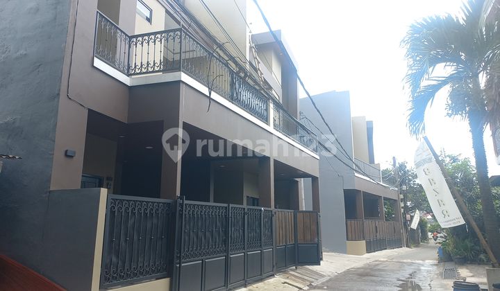 Over House in Cilodong Near the Town Square Only ID Card Family Card 2