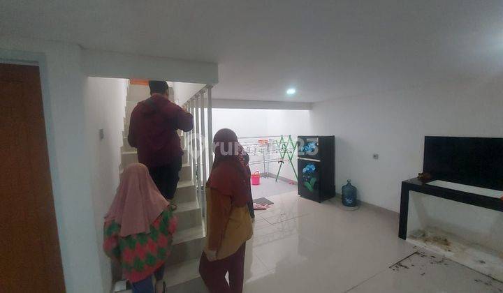 Over  Rumah Cinere Dekat Ke Rumah Sakit Dekat Ke Ttansmart. Tanpabi Ceking Hanya Ktp Kk 2