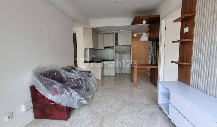 Apartement Landmark Residence Semi Furnished Bagus 1