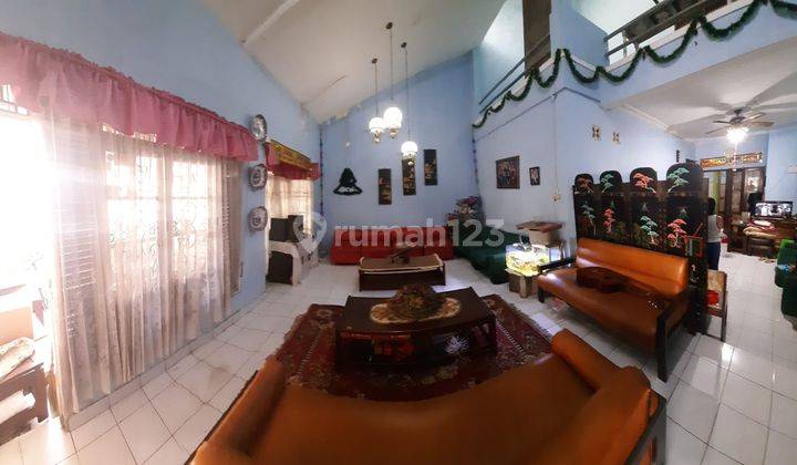 Rumah Cibaduyut Lama Pinggir Jalan 1