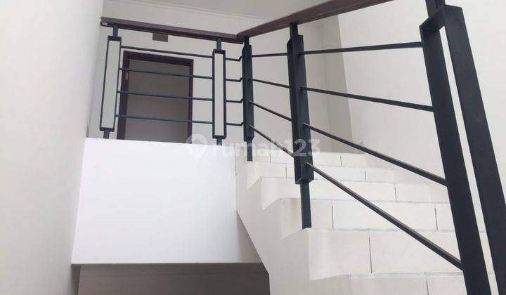 rumah siap huni rapih dan cantik, dekat supermall karawaci dan dekat akses tol 2