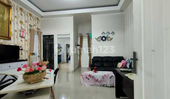 Luxury House in Elite Housing on Wates National Road 2