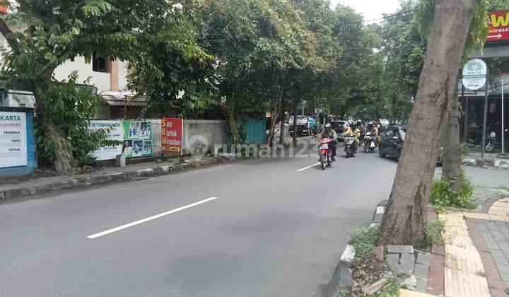 Rumah Disewakan Bantul Dekat Pasar Bantul Kantor Pemda Cocok Untuk Kantor Atau Usaha 2