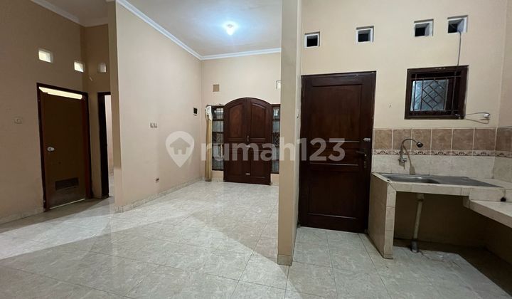 House for Rent in Jombor Mlati Subdivision, Comfortable, Safe, and Quiet House for Rent in Jombor Mlati Subdivision, Comfortable, Safe, and Quiet