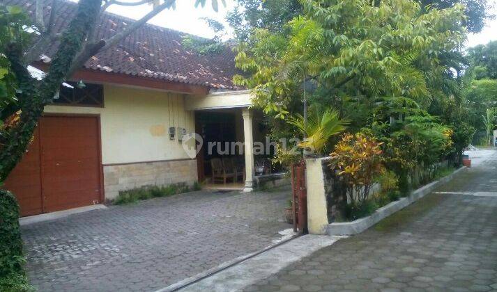 Rumah Second Dalam Pusat Kota Dekat Kampus Dan Pusat Bisnis 1