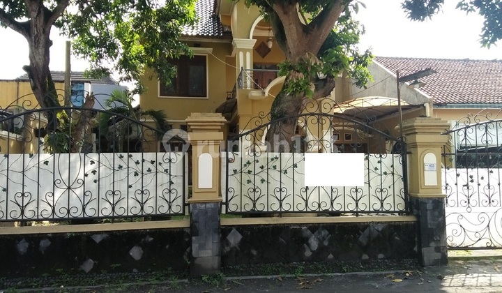 House for Rent Near Campus Filled Near City Center Many Housing Comfortable House for Rent Near Campus Filled Near City Center Many Housing Comfortable